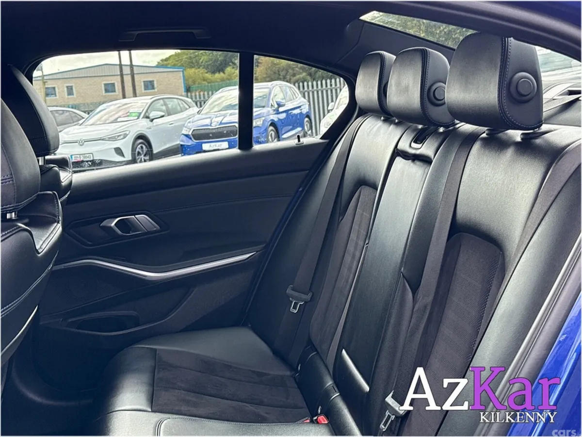 BMW 3-Series Saloon, Petrol Plug-in Hybrid, 2023, Blue