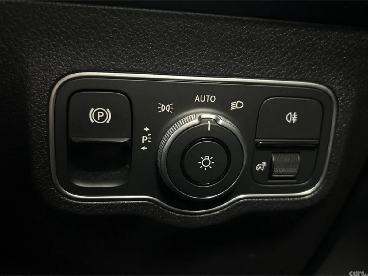 Mercedes-Benz EQB Estate, Electric, 2025, Silver