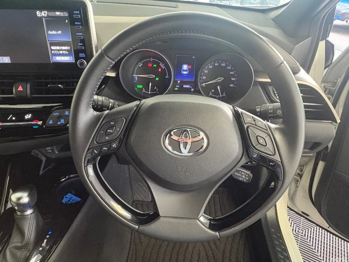 Toyota C-HR SUV, Petrol Hybrid, 2020, White