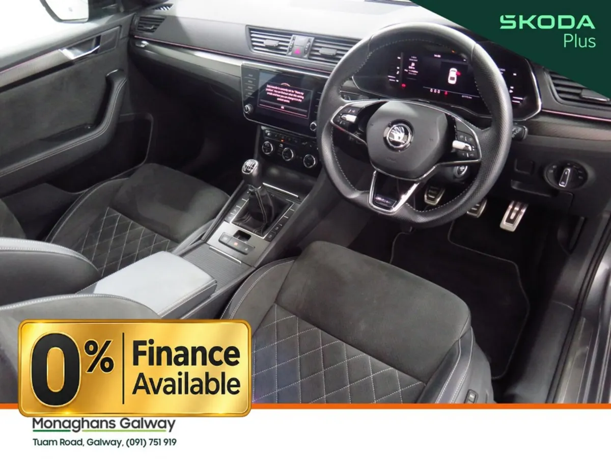 Skoda Superb Hatchback, Diesel, 2023, Grey