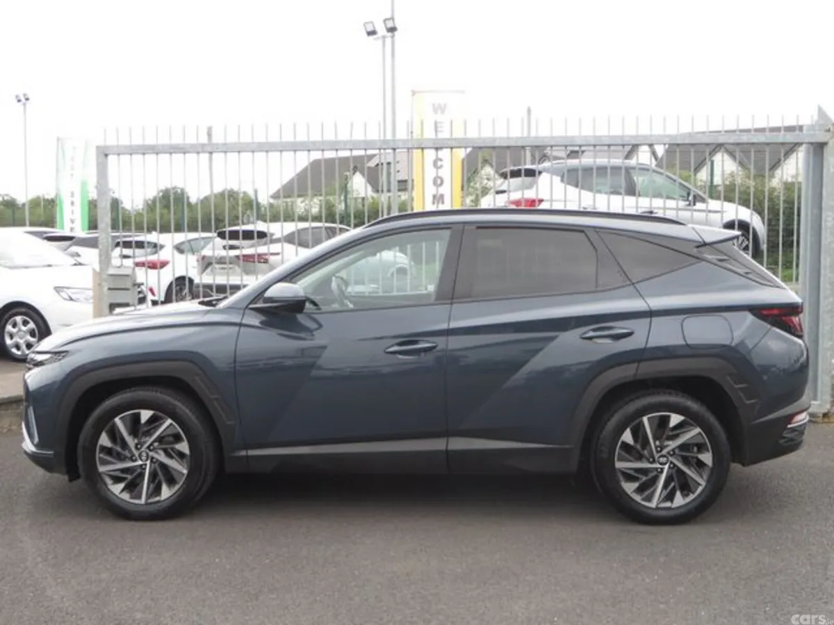 Hyundai Tucson MPV, Diesel, 2022, Blue