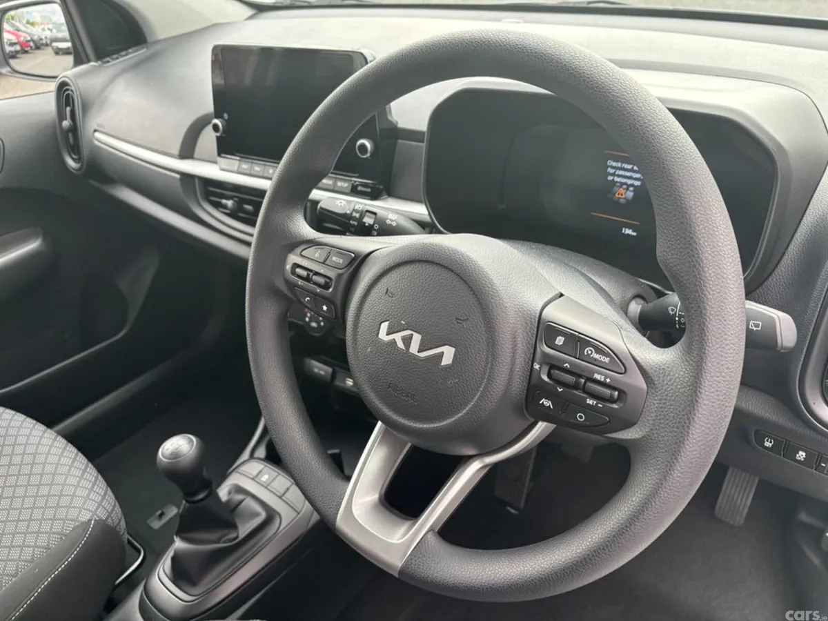 Kia Picanto Hatchback, Petrol, 2025, White