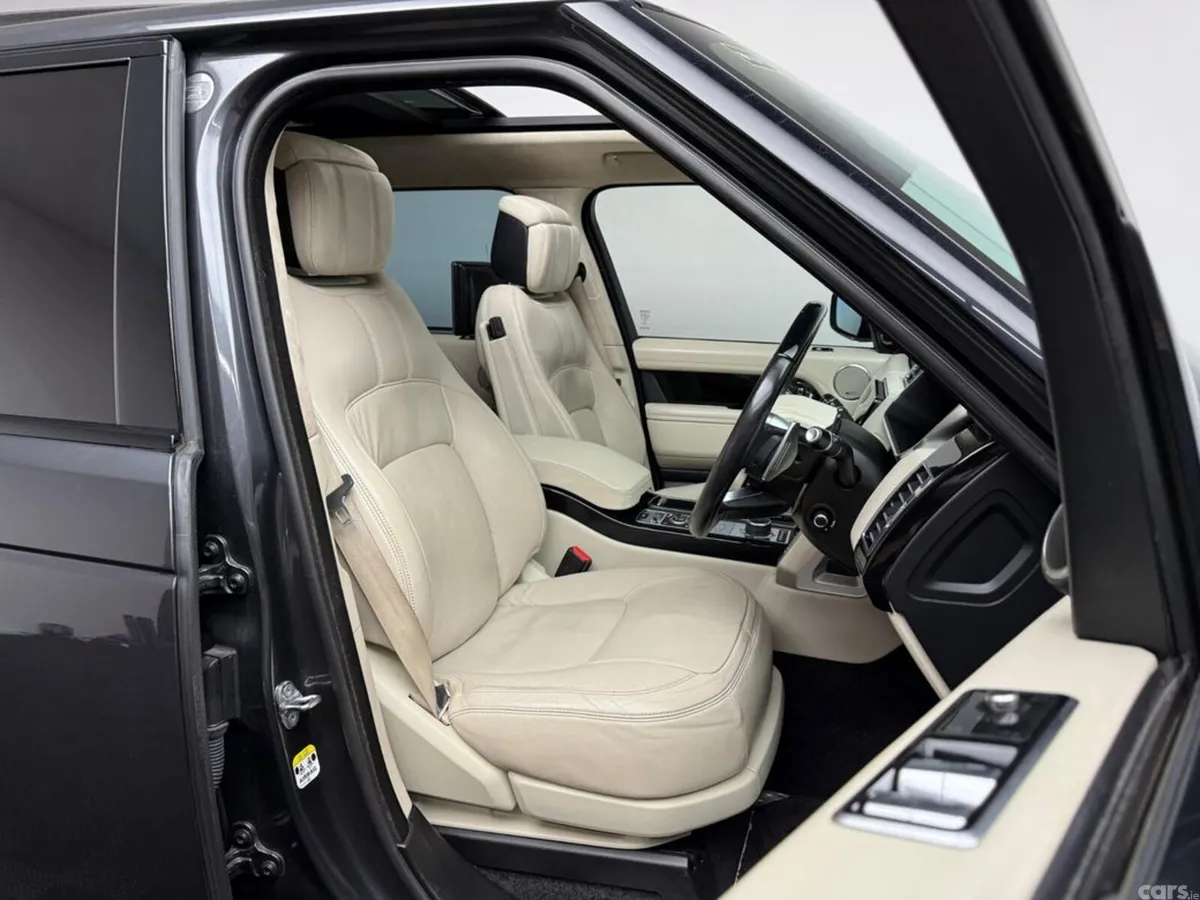 Land Rover Range Rover SUV, Petrol Plug-in Hybrid, 2019, Grey