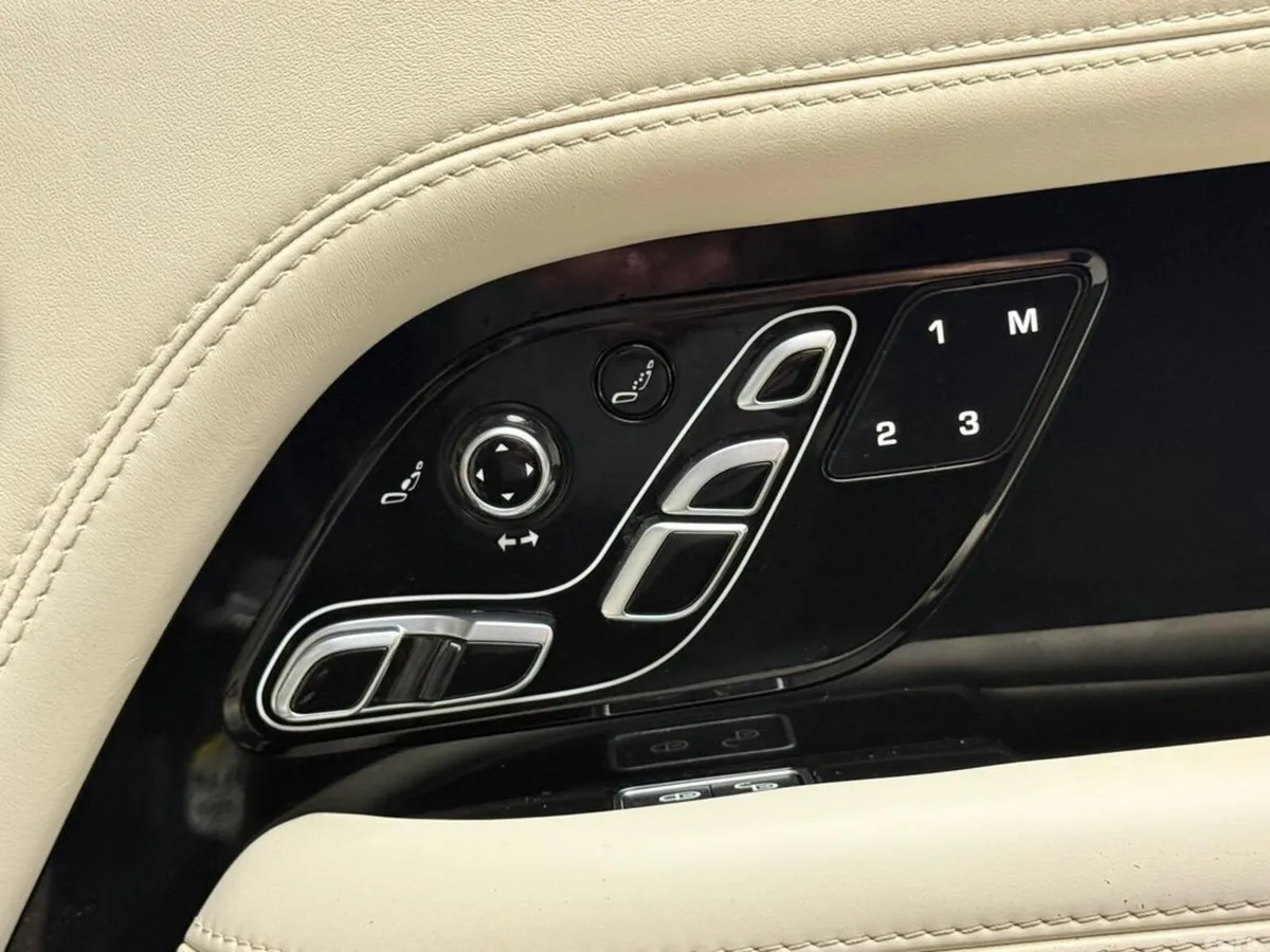 Land Rover Range Rover SUV, Petrol Plug-in Hybrid, 2019, Grey