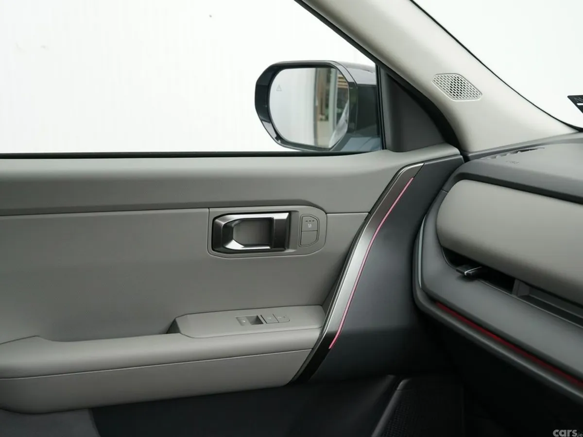 Kia Seltos SUV, Petrol, 2027, Grey