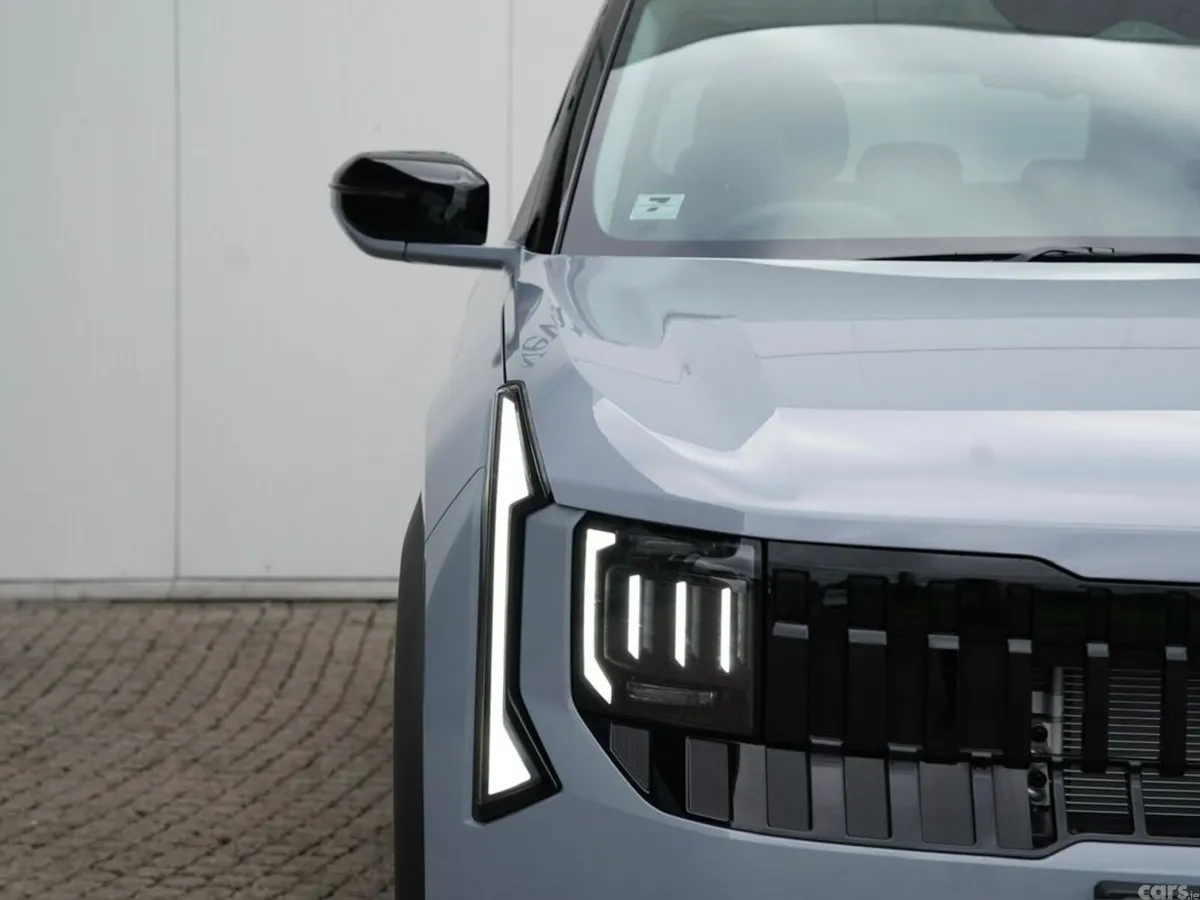Kia Seltos SUV, Petrol, 2027, Grey