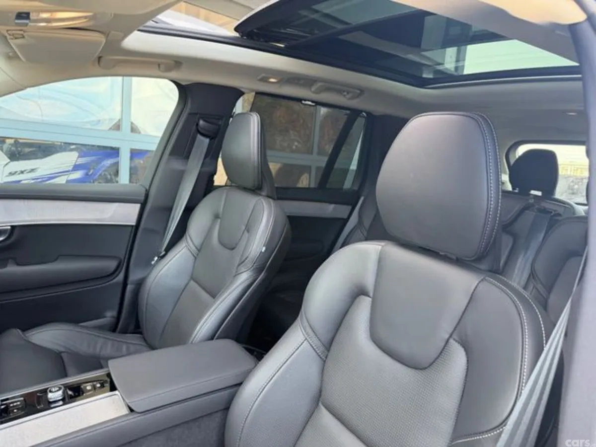 Volvo XC90 SUV, Petrol Plug-in Hybrid, 2026, Black