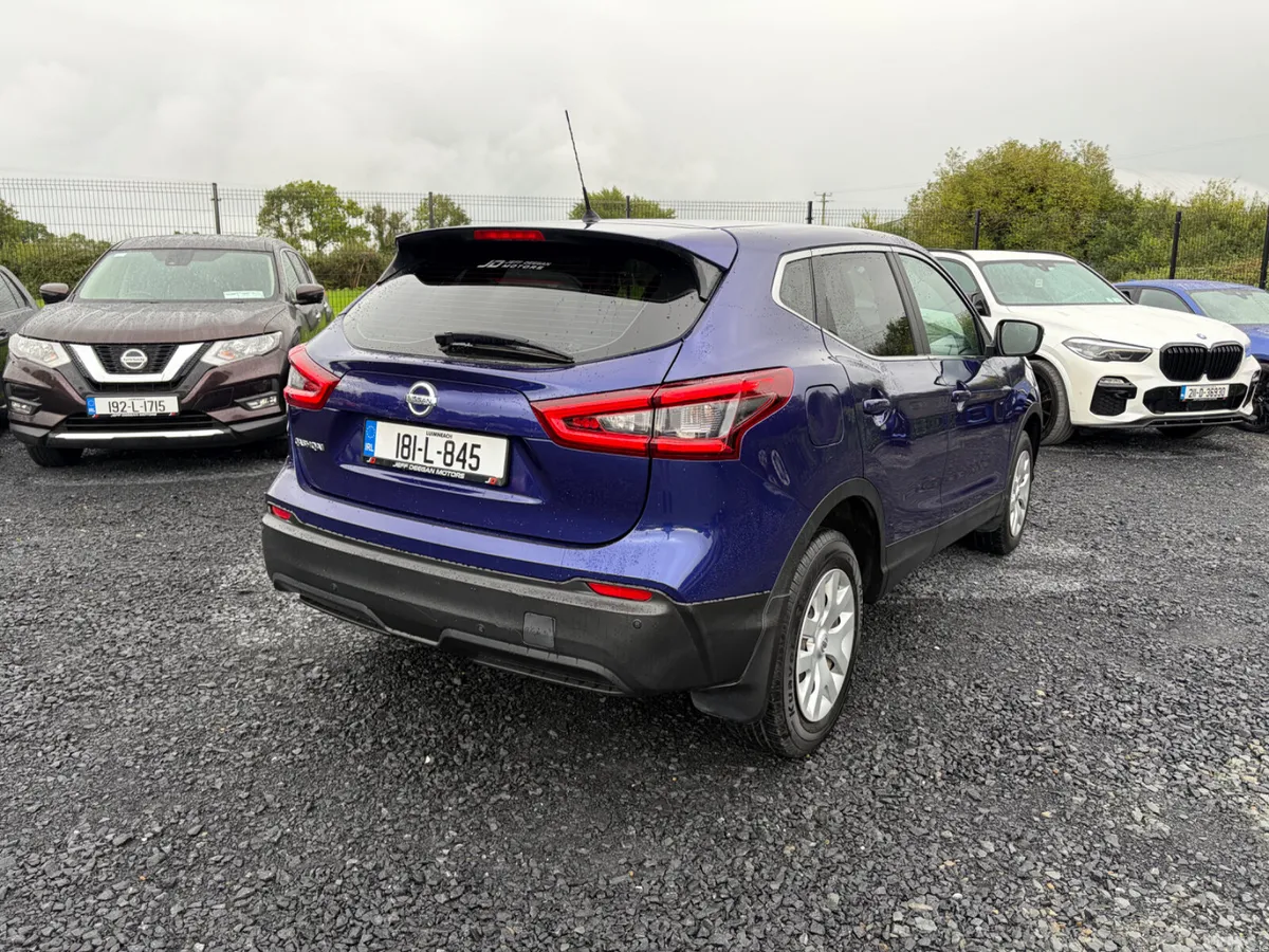 Nissan Qashqai MPV, Petrol, 2018, Blue