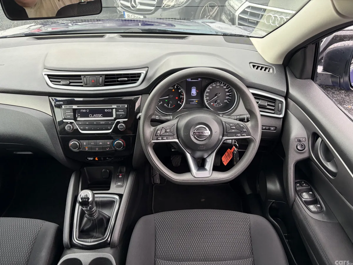 Nissan Qashqai MPV, Petrol, 2018, Blue