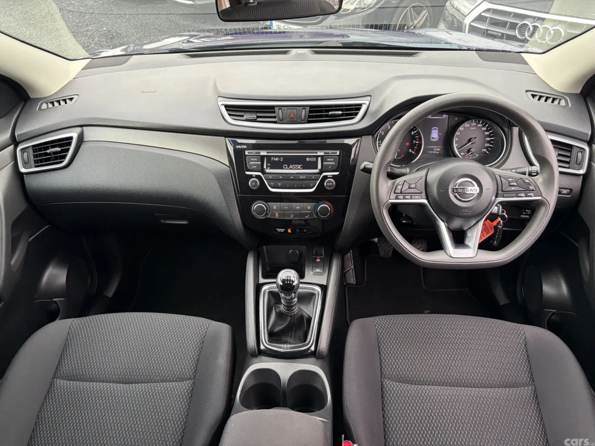 Nissan Qashqai MPV, Petrol, 2018, Blue