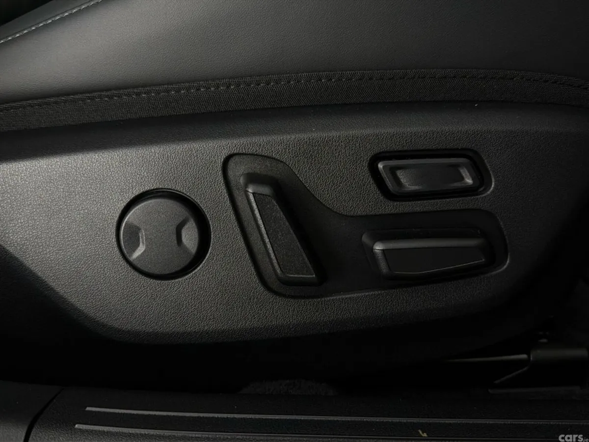 Kia EV4 Saloon, Electric, 2026, Silver