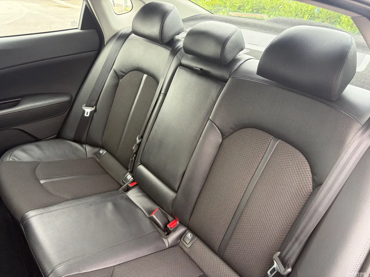 Kia Optima Saloon, Diesel, 2016, Black