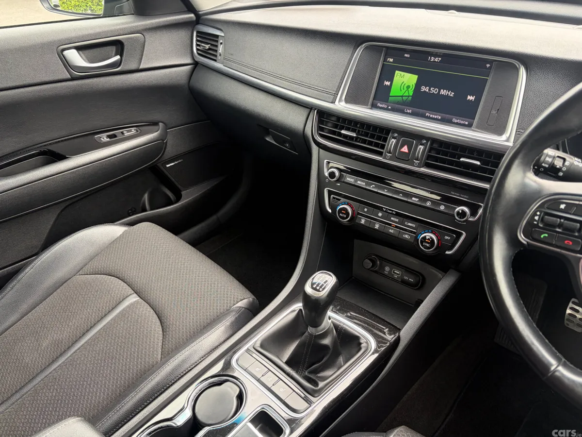 Kia Optima Saloon, Diesel, 2016, Black
