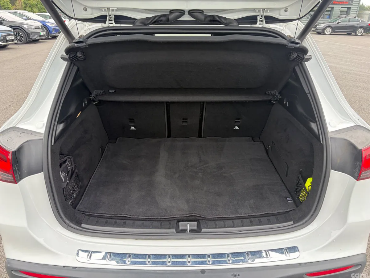 Mercedes-Benz EQA SUV, Electric, 2023, White