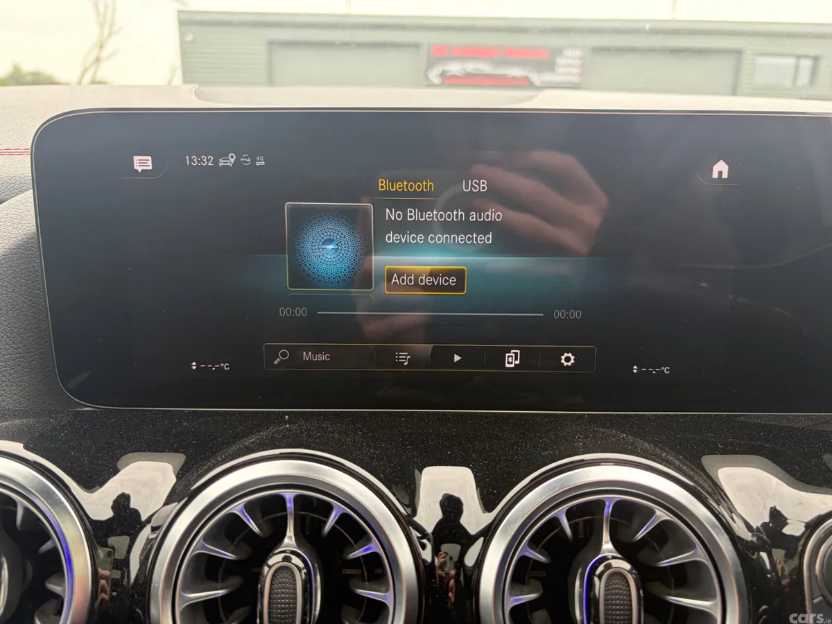 Mercedes-Benz EQA SUV, Electric, 2023, White