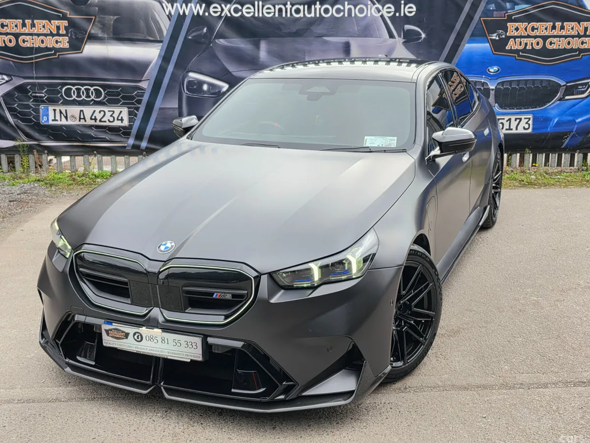 BMW M5 Saloon, Petrol Plug-in Hybrid, 2025, Grey
