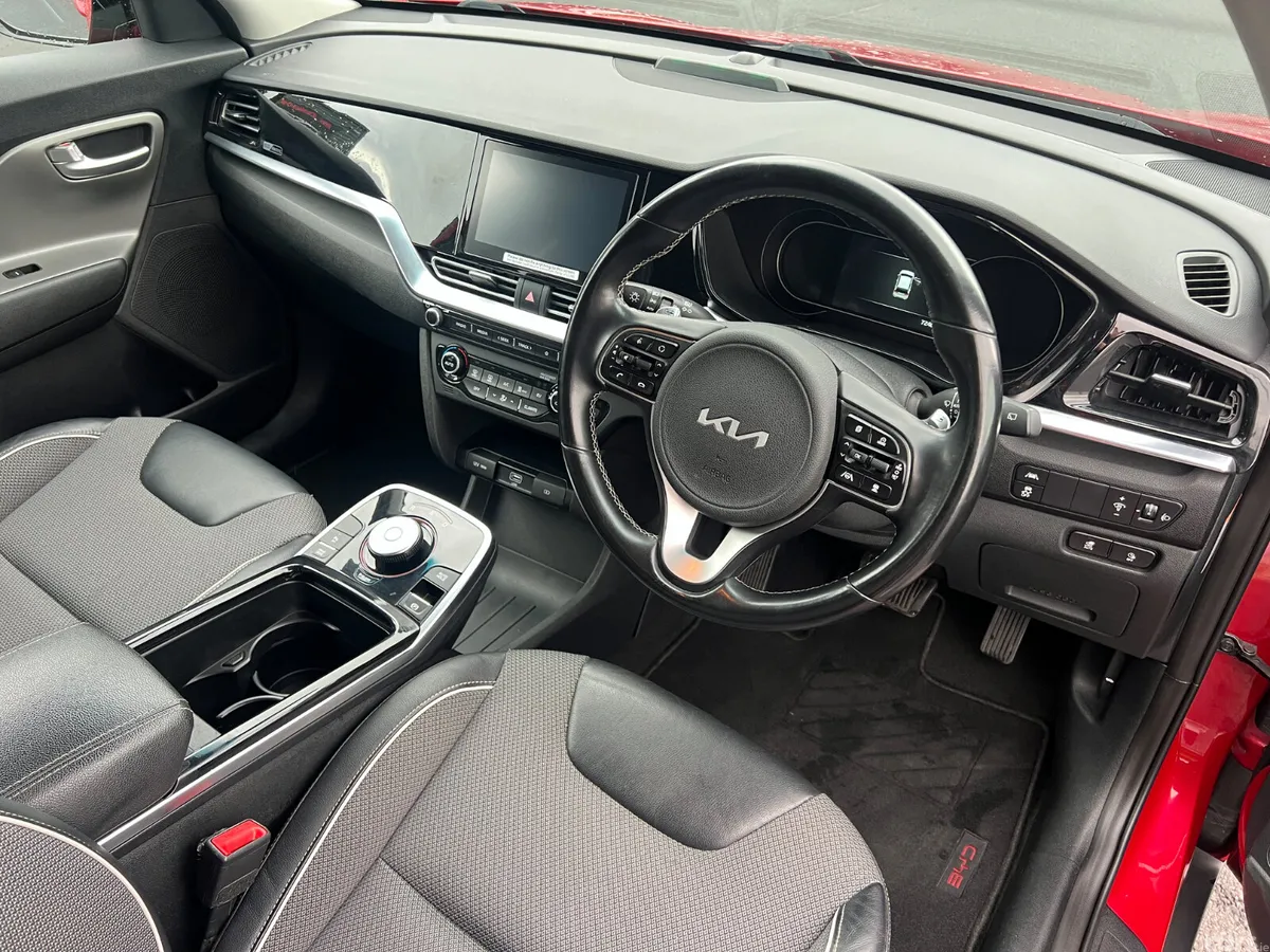 Kia e-Niro SUV, Electric, 2022, Red