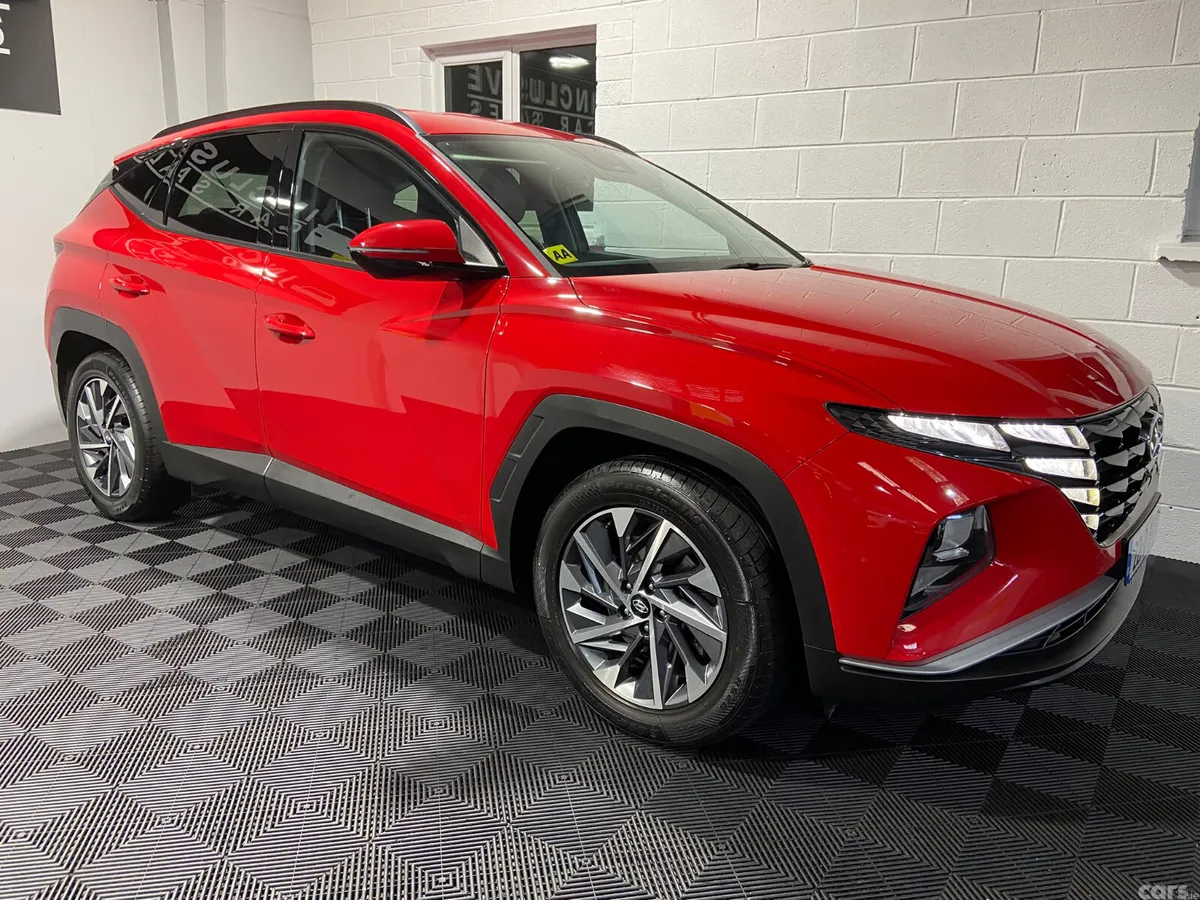 Hyundai Tucson SUV, Diesel, 2022, Red