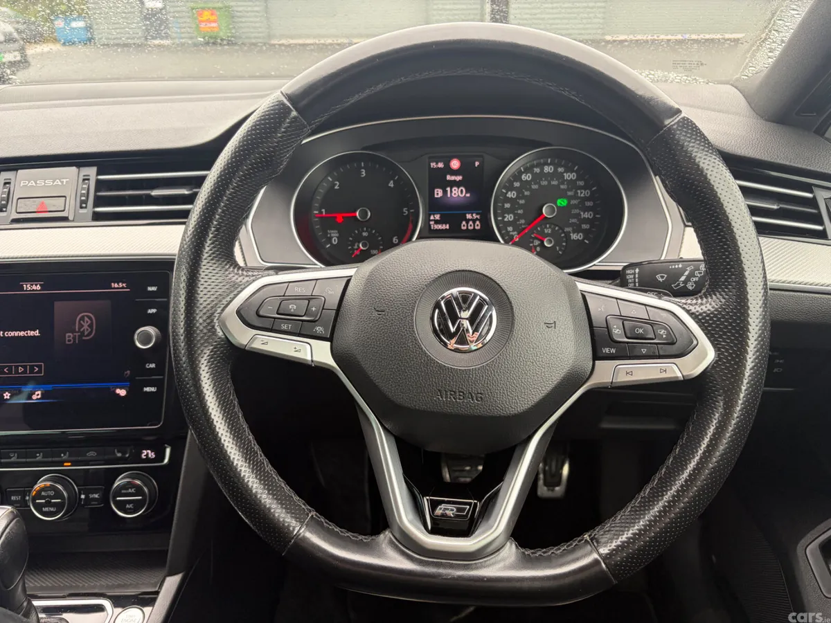 Volkswagen Passat Estate, Diesel, 2020, White