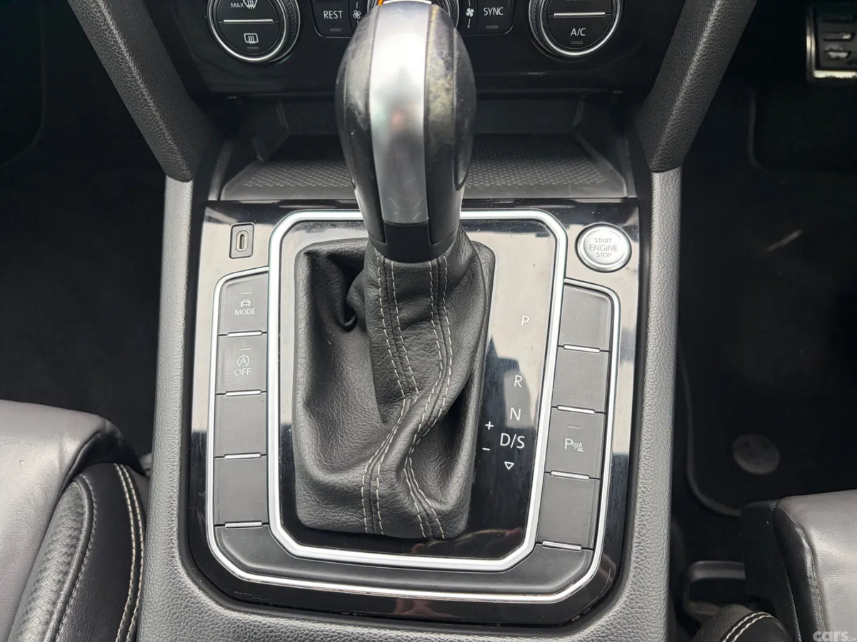Volkswagen Passat Estate, Diesel, 2020, White
