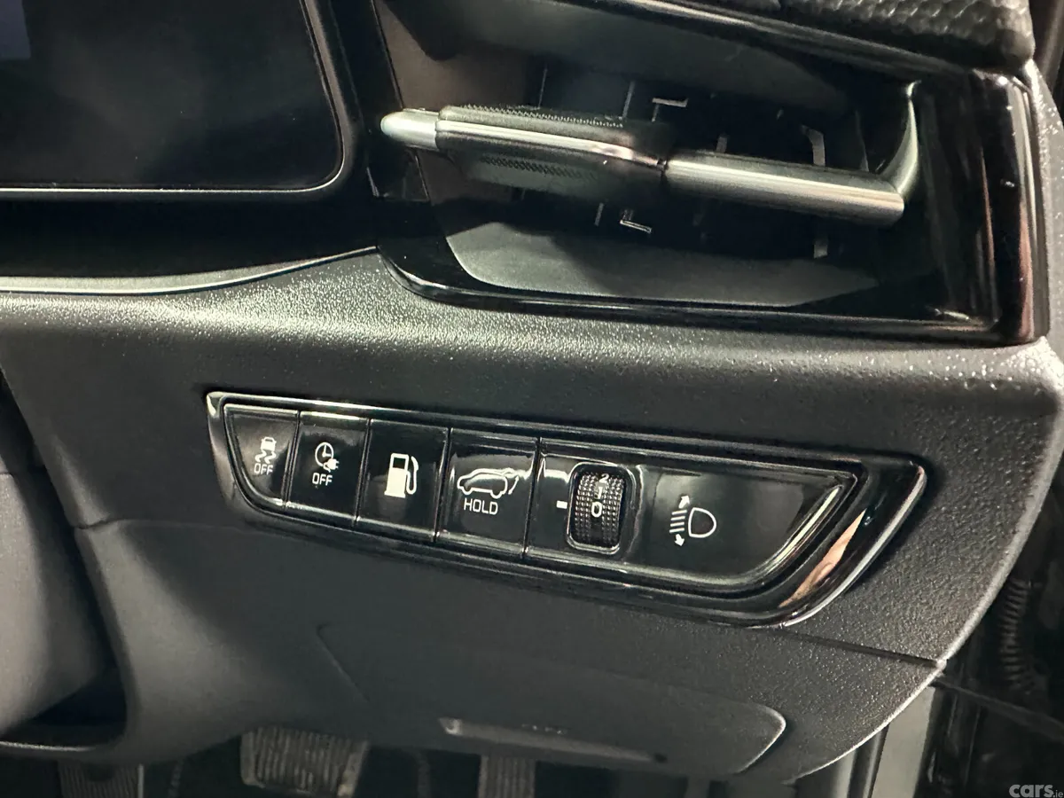 Kia Niro SUV, Petrol Plug-in Hybrid, 2026, Grey