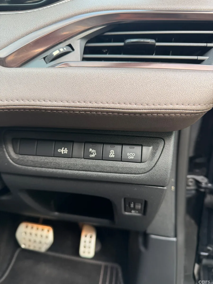 Peugeot 2008 Estate, Petrol, 2014, Black
