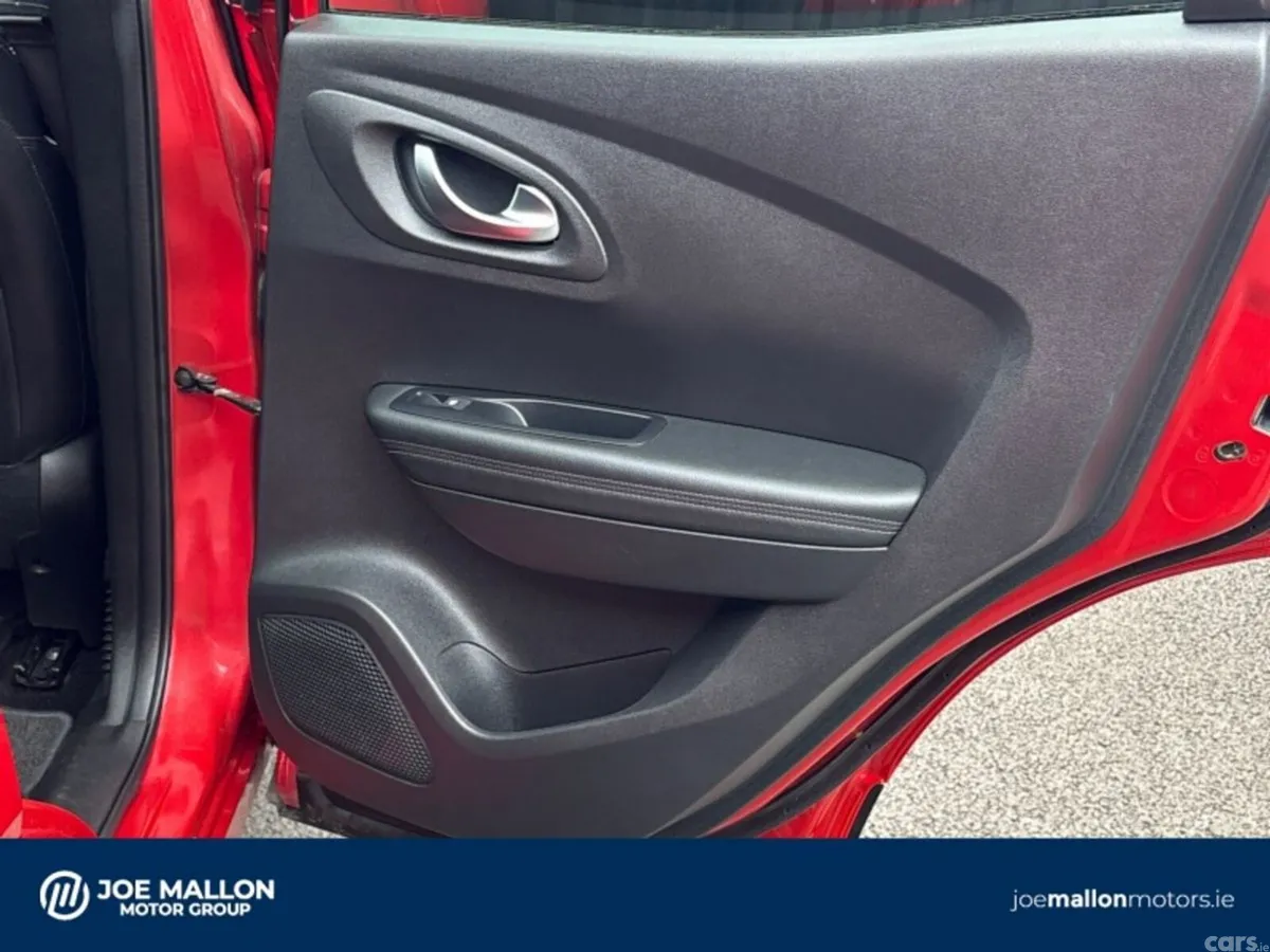 Renault Kadjar SUV, Diesel, 2020, Red