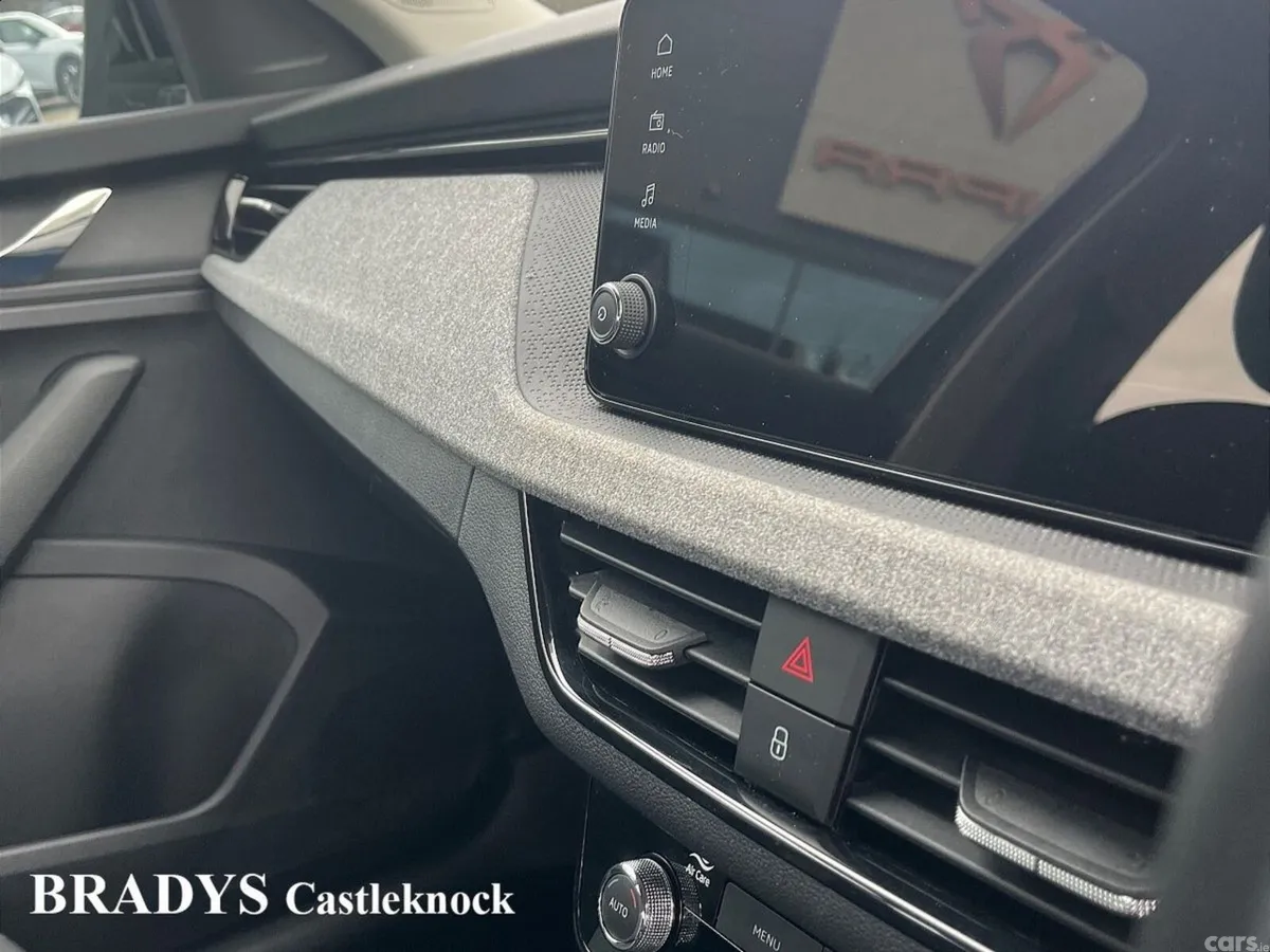 Skoda Kamiq Hatchback, Petrol, 2024, Black