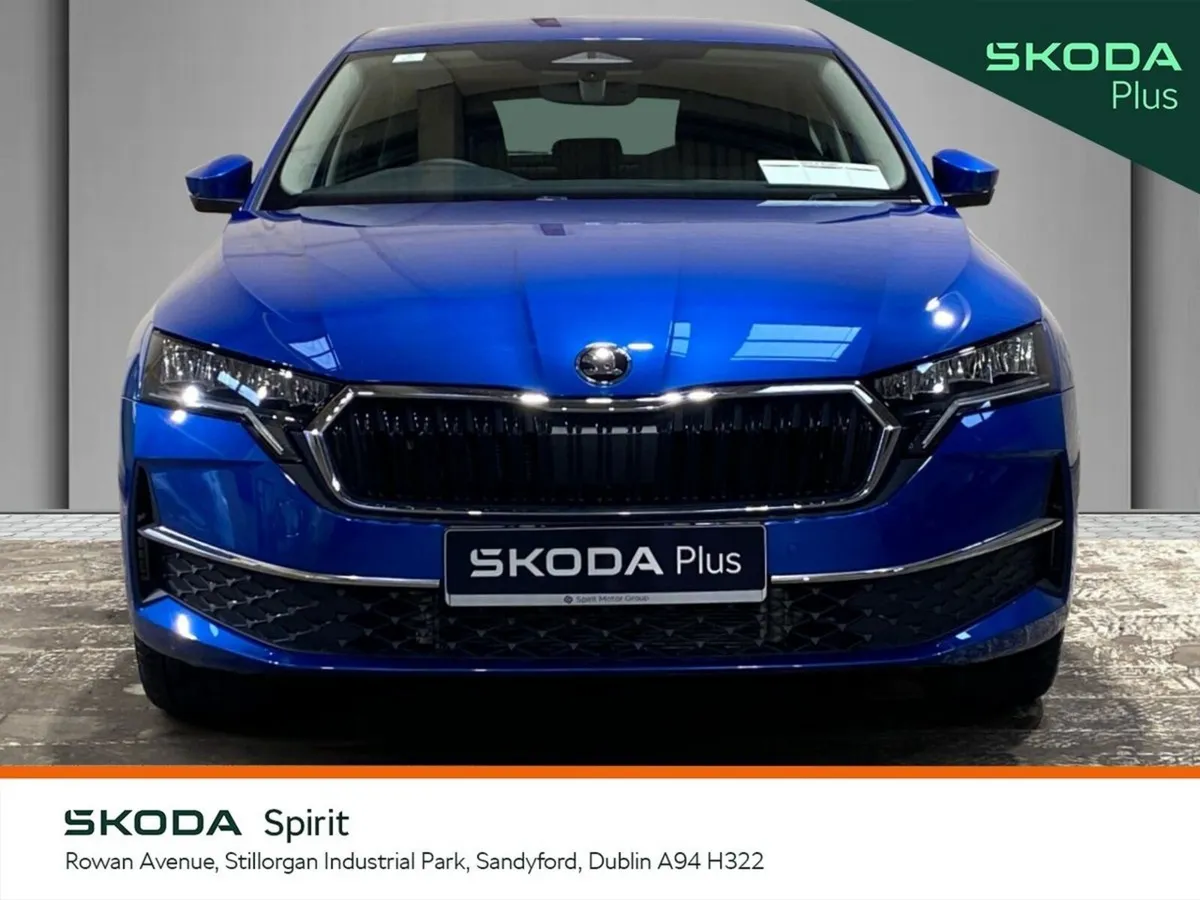 Skoda Octavia Saloon, Diesel, 2025, Blue