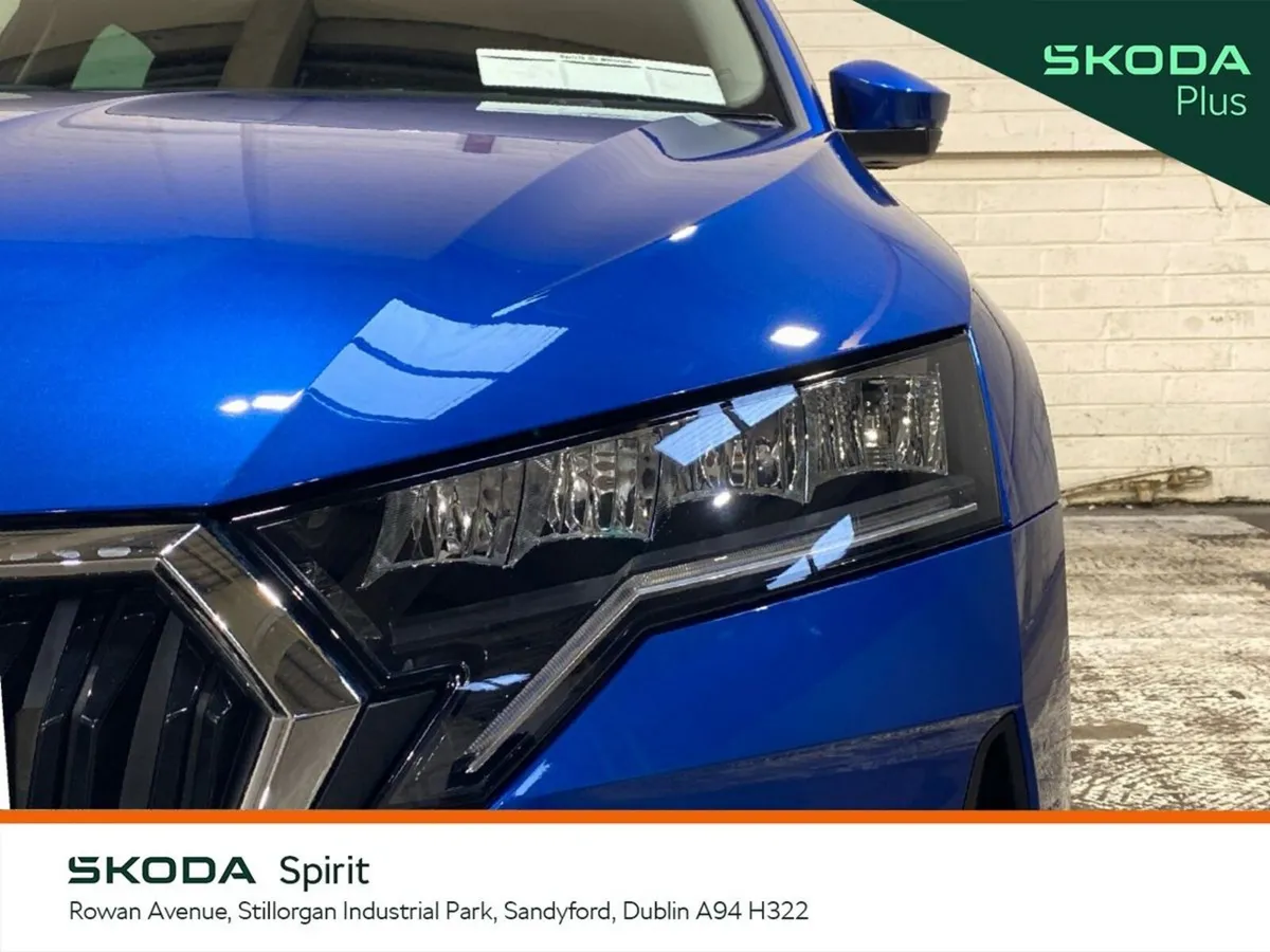 Skoda Octavia Saloon, Diesel, 2025, Blue