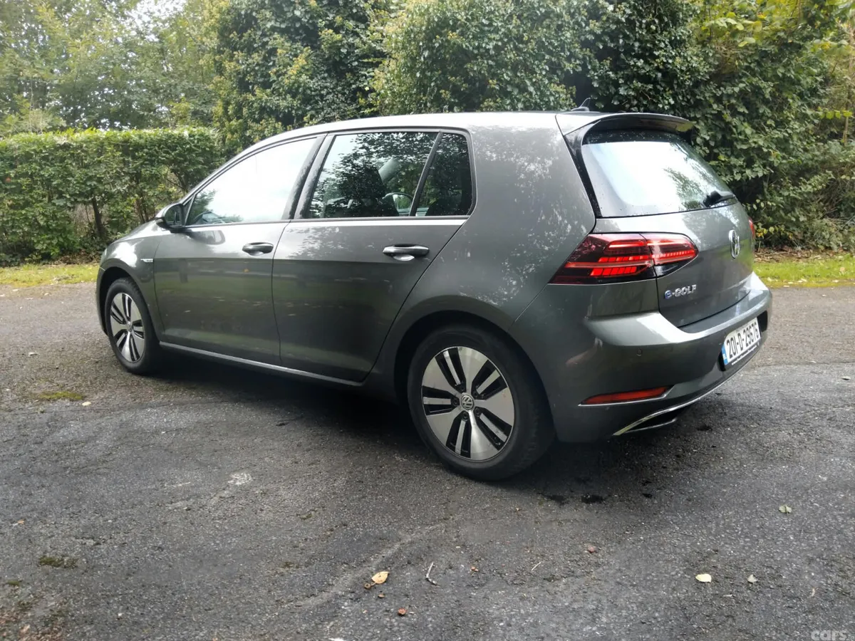 Volkswagen Golf Hatchback, Electric, 2020, Grey