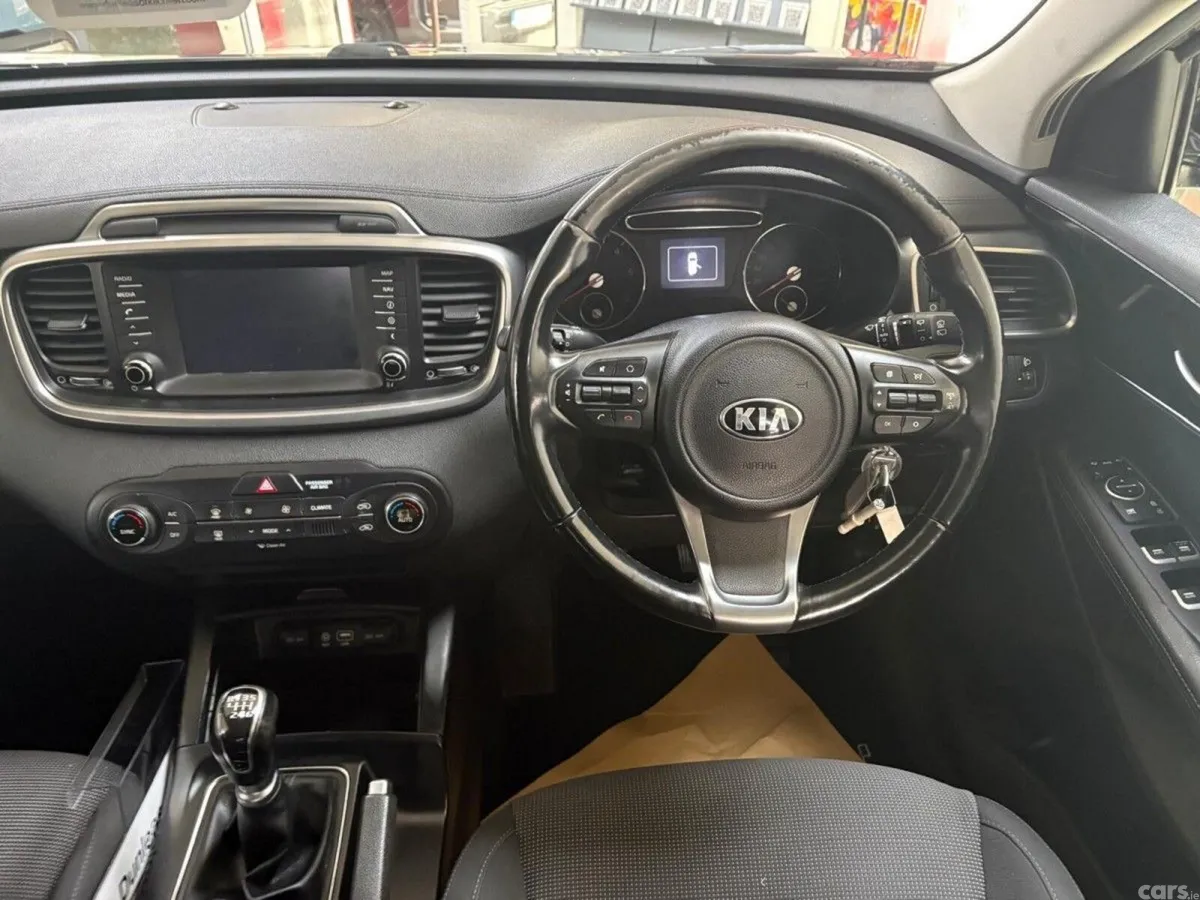 Kia Sorento Hatchback, Diesel, 2017, Black