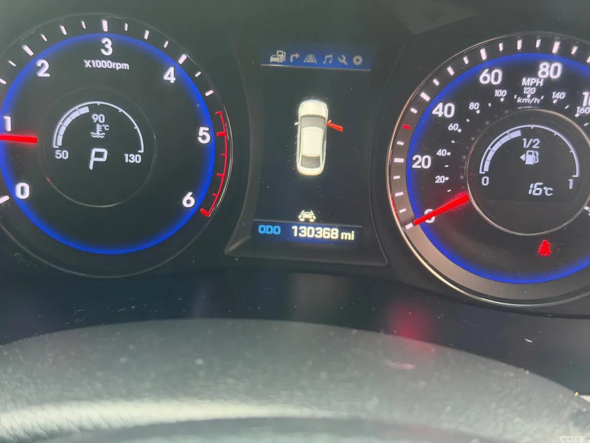 Hyundai i40 Saloon, Diesel, 2016, Silver