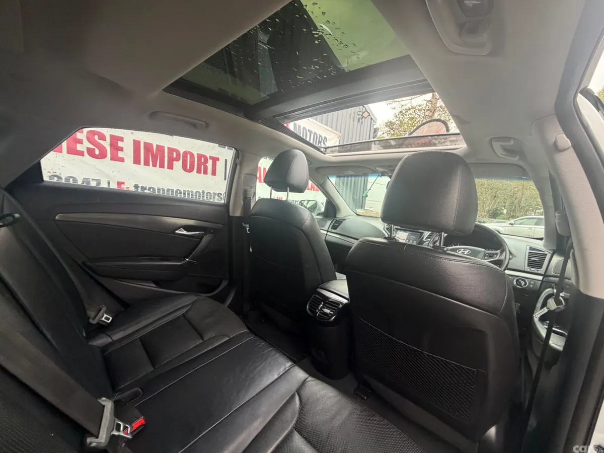 Hyundai i40 Saloon, Diesel, 2016, Silver
