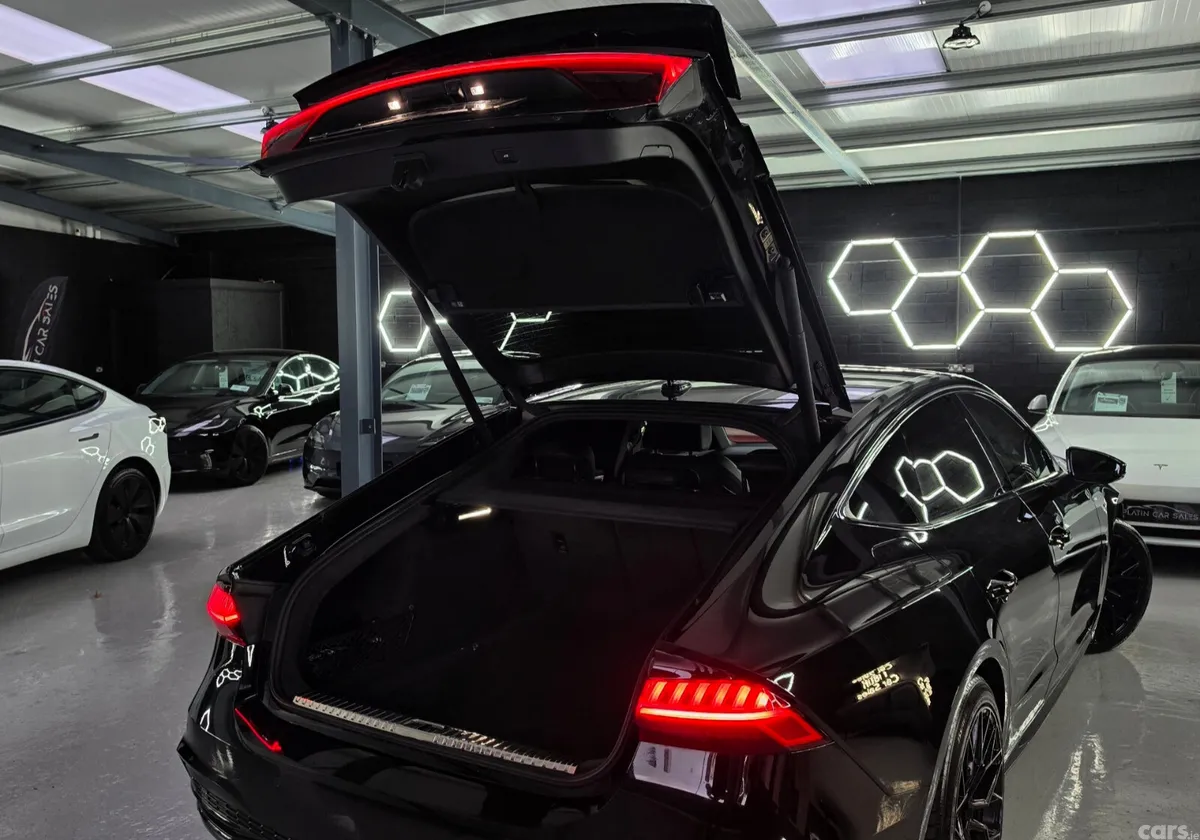 Audi A7 Hatchback, Diesel, 2019, Black