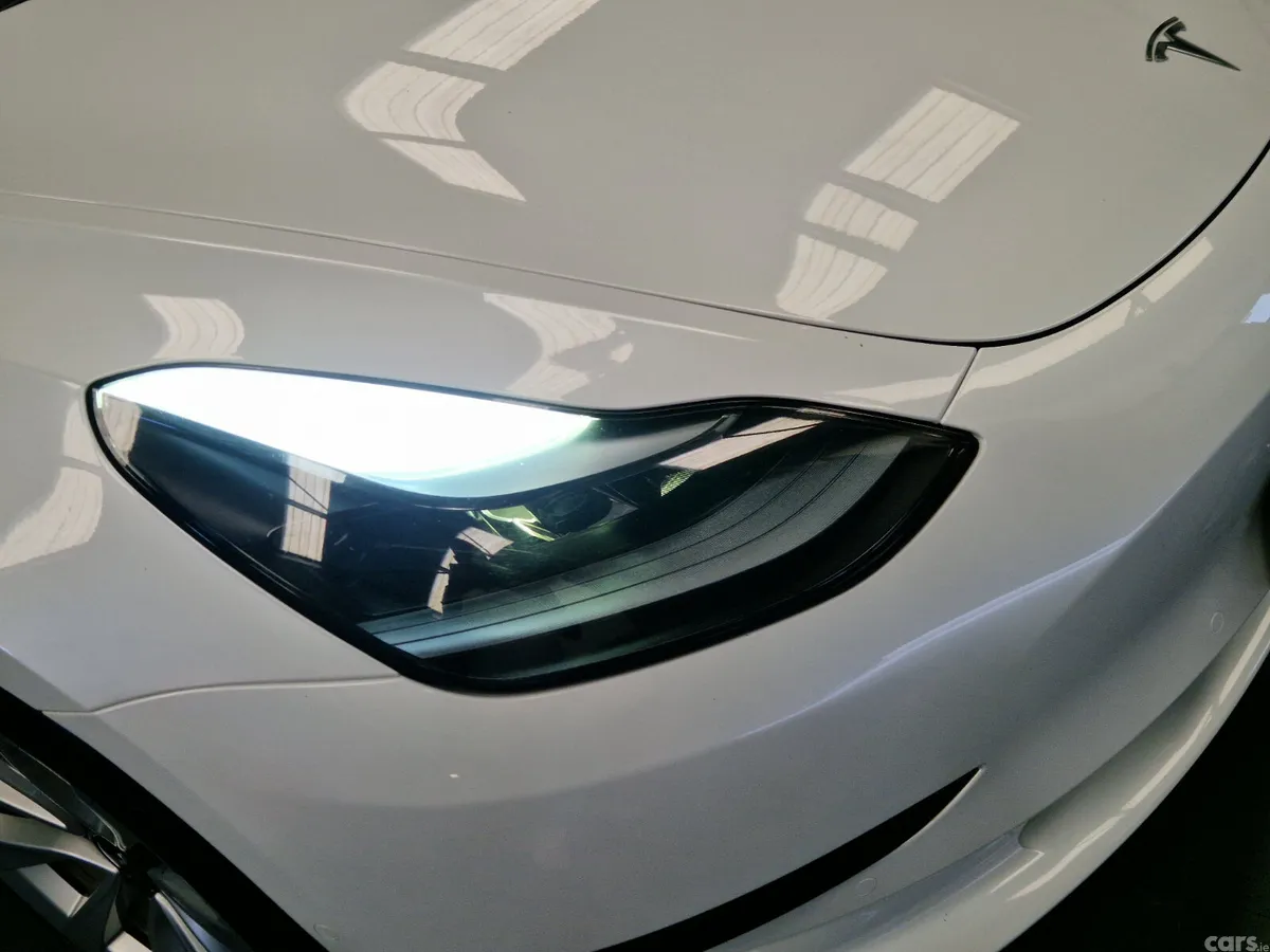 Tesla Model 3 Saloon, Electric, 2022, White