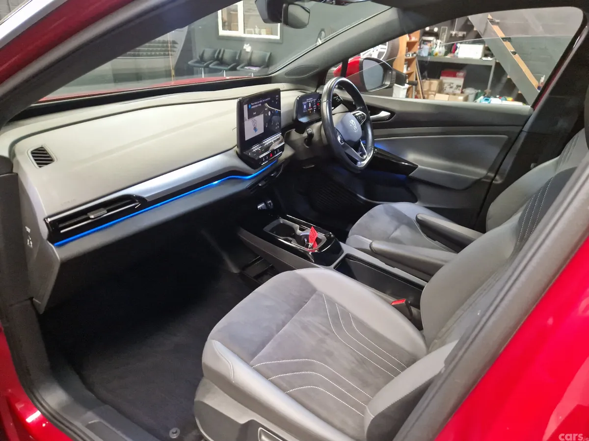 Volkswagen ID.5 Estate, Electric, 2022, Red