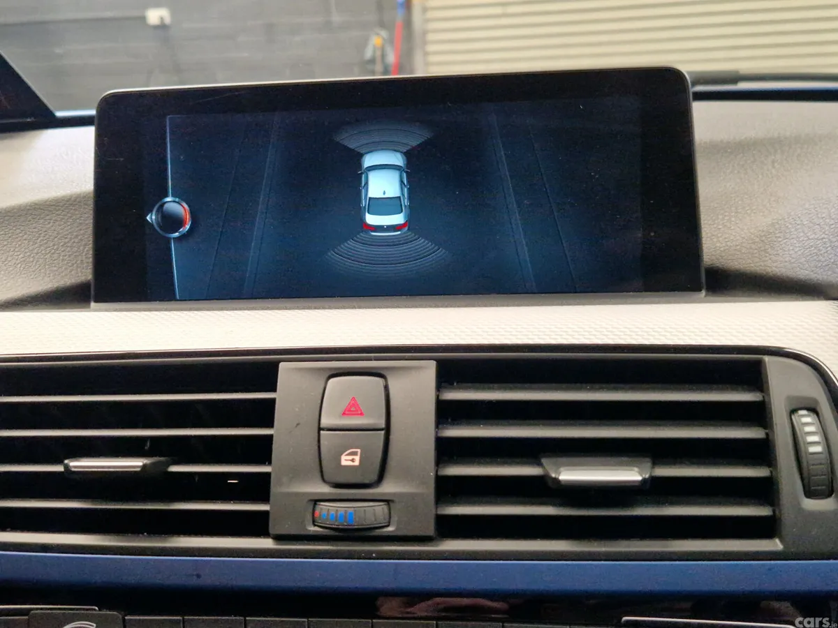 BMW 3-Series Saloon, Petrol Plug-in Hybrid, 2017, Blue