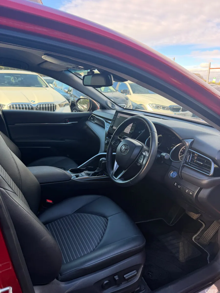 Toyota Camry Saloon, Petrol Hybrid, 2022, Red