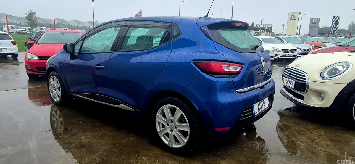 Renault Clio Hatchback, Petrol, 2017, Blue