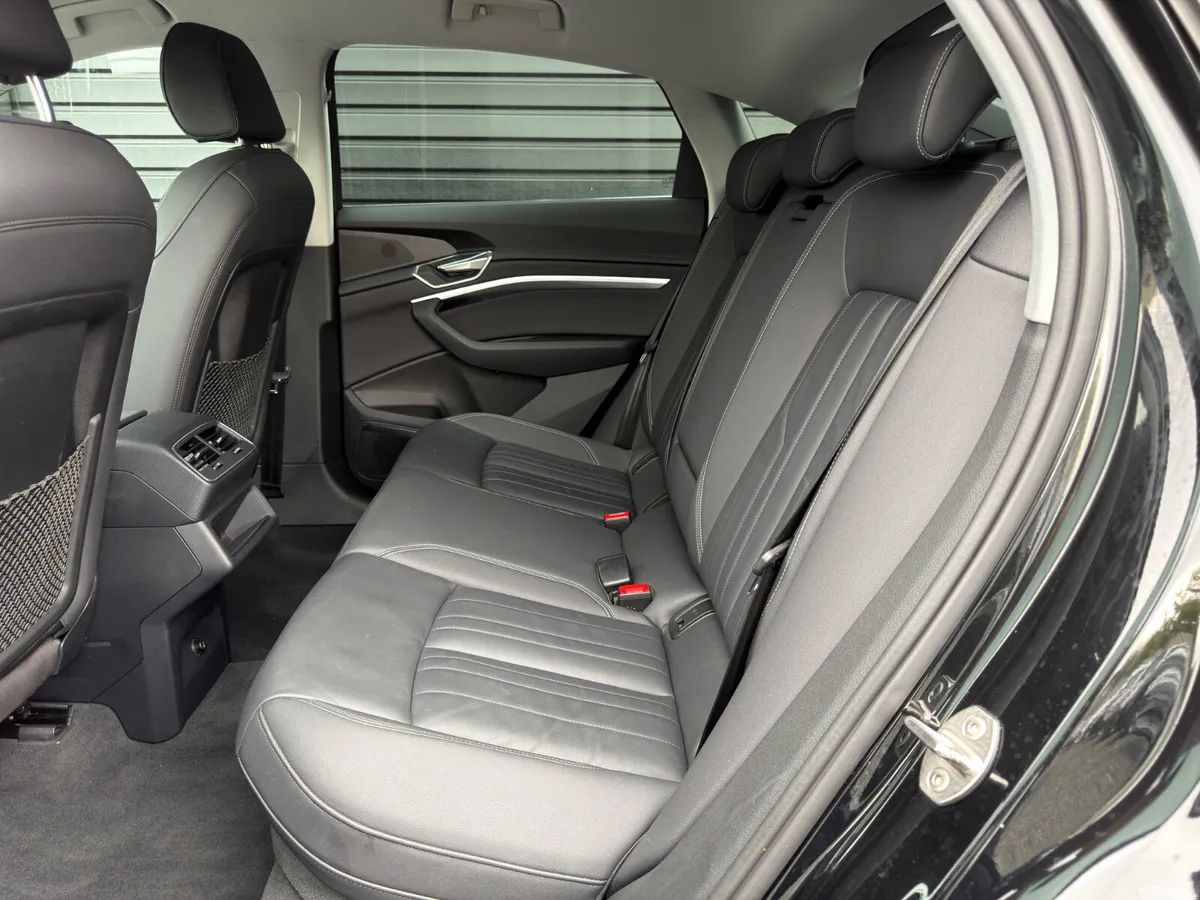 Audi Q8 e-tron SUV, Electric, 2023, Black