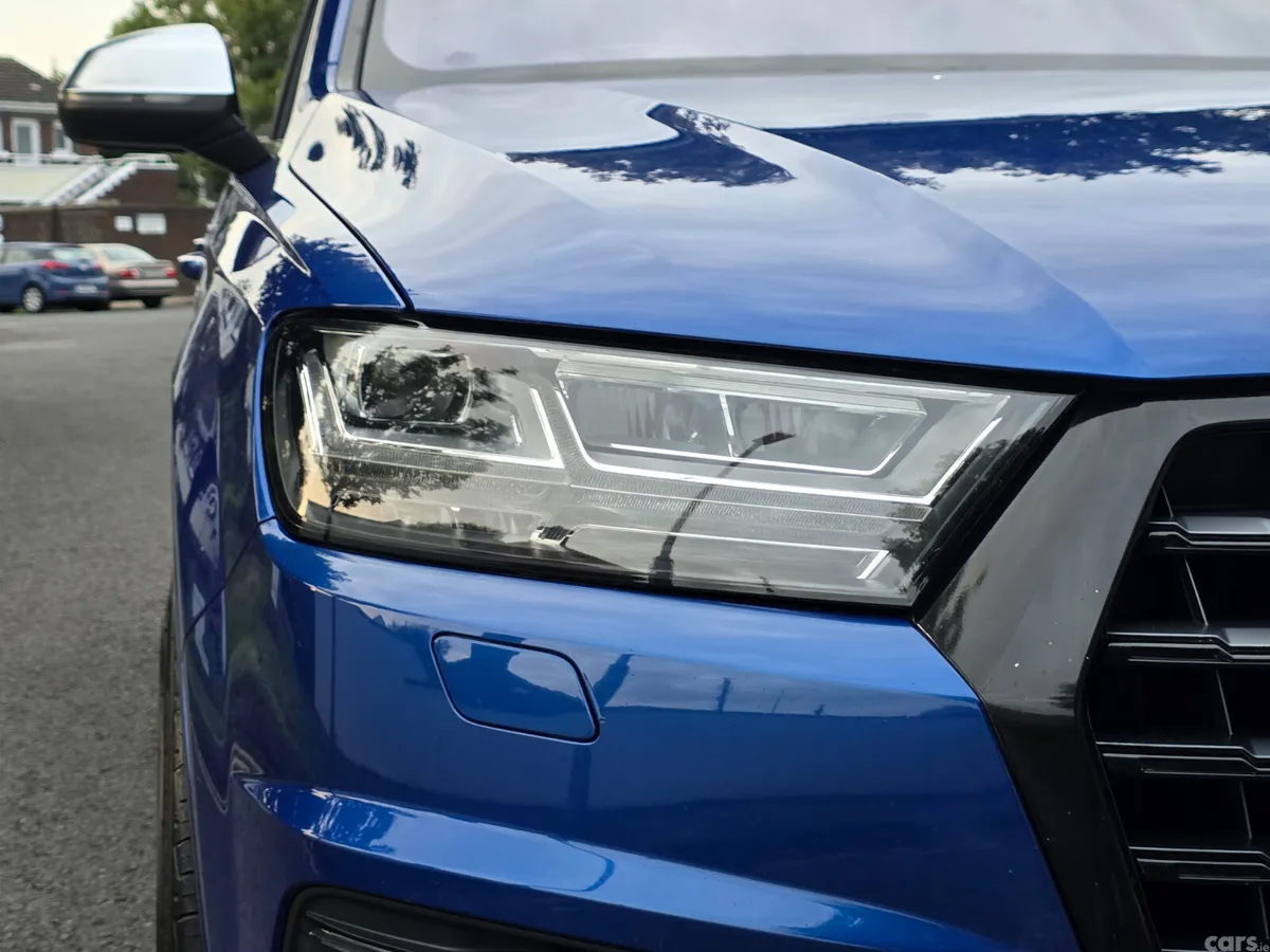 Audi SQ7 SUV, Diesel, 2017, Blue