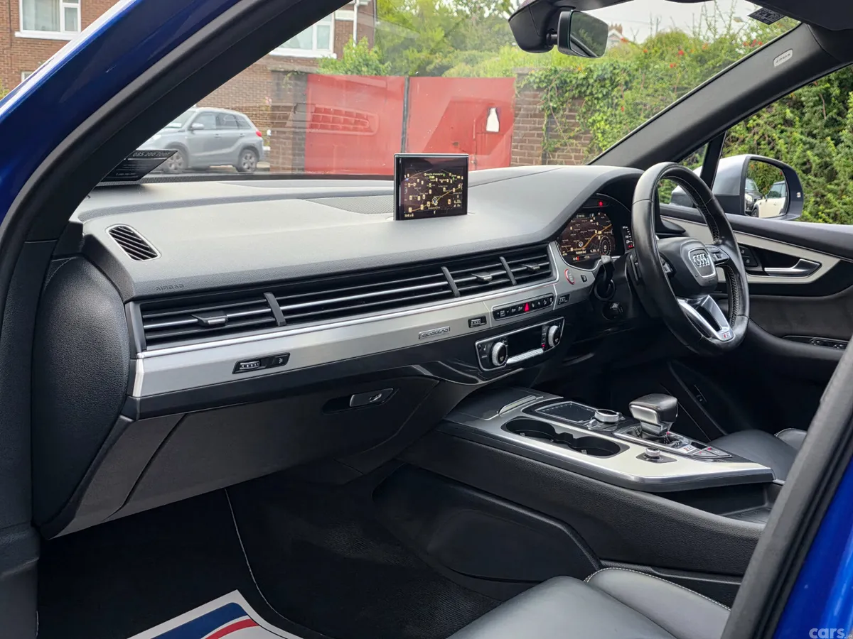 Audi SQ7 SUV, Diesel, 2017, Blue
