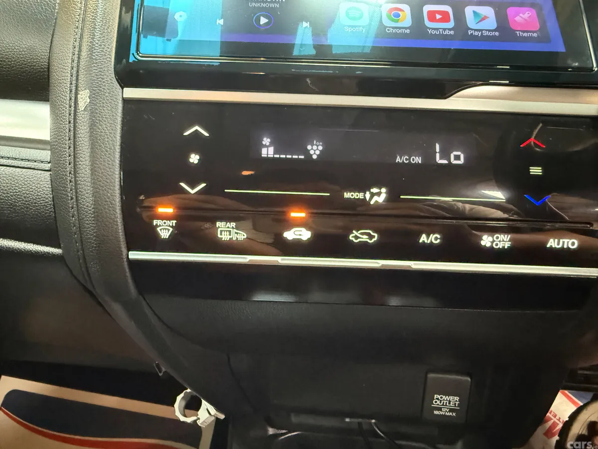 Honda Fit Hatchback, Petrol Hybrid, 2019, Silver