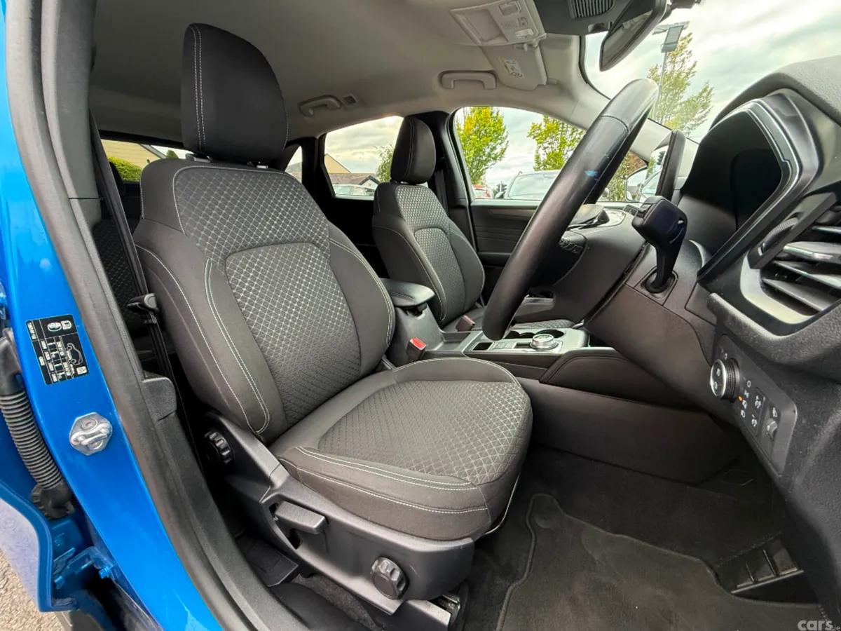 Ford Kuga SUV, Petrol Plug-in Hybrid, 2024, Blue