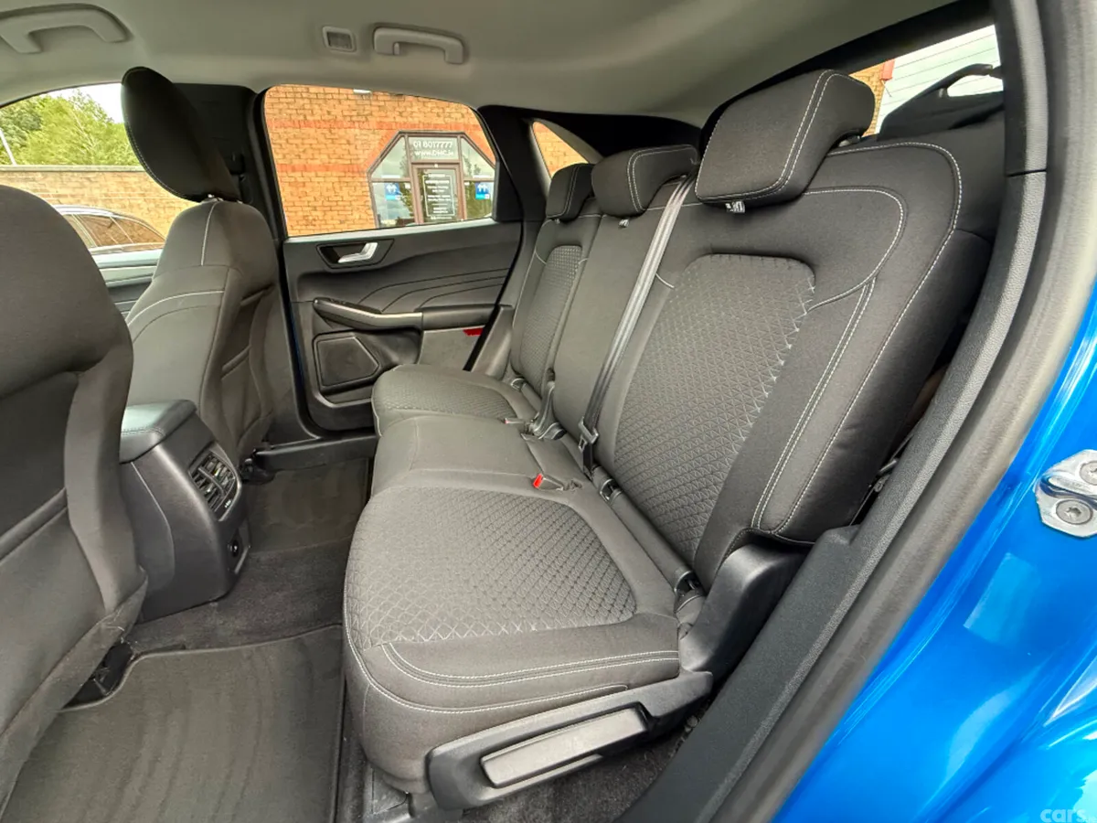 Ford Kuga SUV, Petrol Plug-in Hybrid, 2024, Blue
