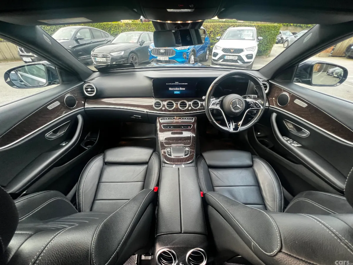 Mercedes-Benz E-Class Estate, Diesel Plug-in Hybrid, 2022, Blue