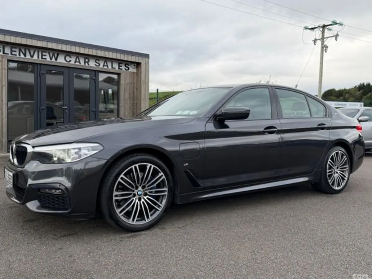 BMW 5-Series Saloon, Petrol Plug-in Hybrid, 2018, Grey