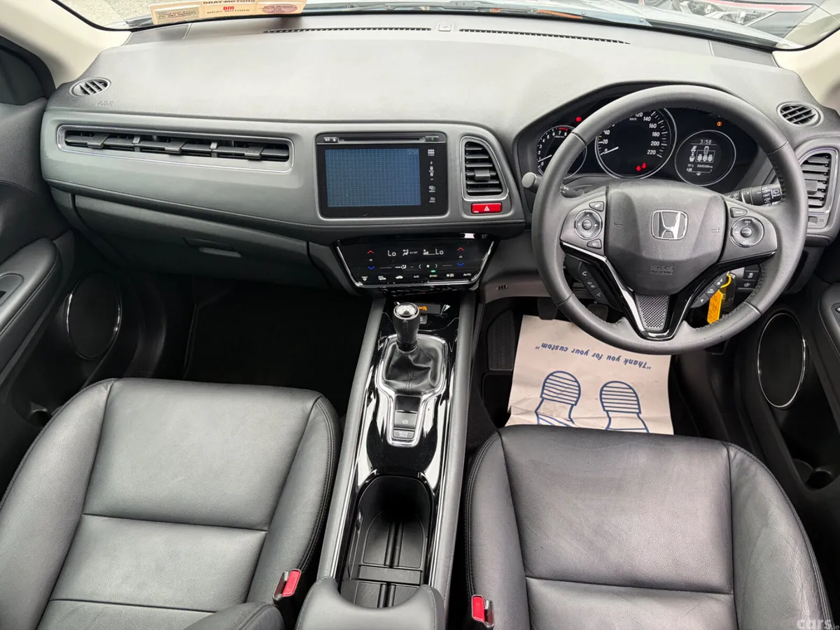 Honda HR-V SUV, Petrol, 2017, Grey
