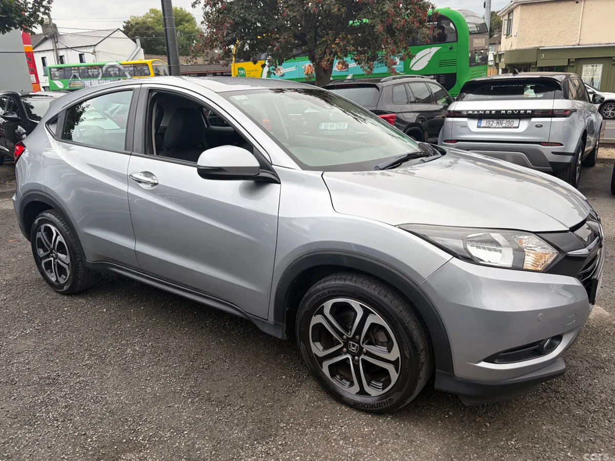 Honda HR-V SUV, Petrol, 2017, Grey